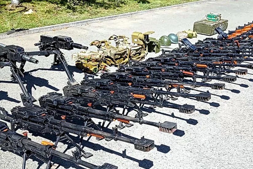 Минобороны представило видеокадры оружия и боеприпасов, конфискованных в Ходжалинском районе