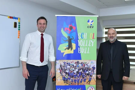 Azərbaycan Voleybol Federasiyası və CEV rəsmiləri milli üzvləri ilə görüşüblər