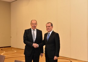 Azerbaijani, Russian FMs discuss full implementation of trilateral statement