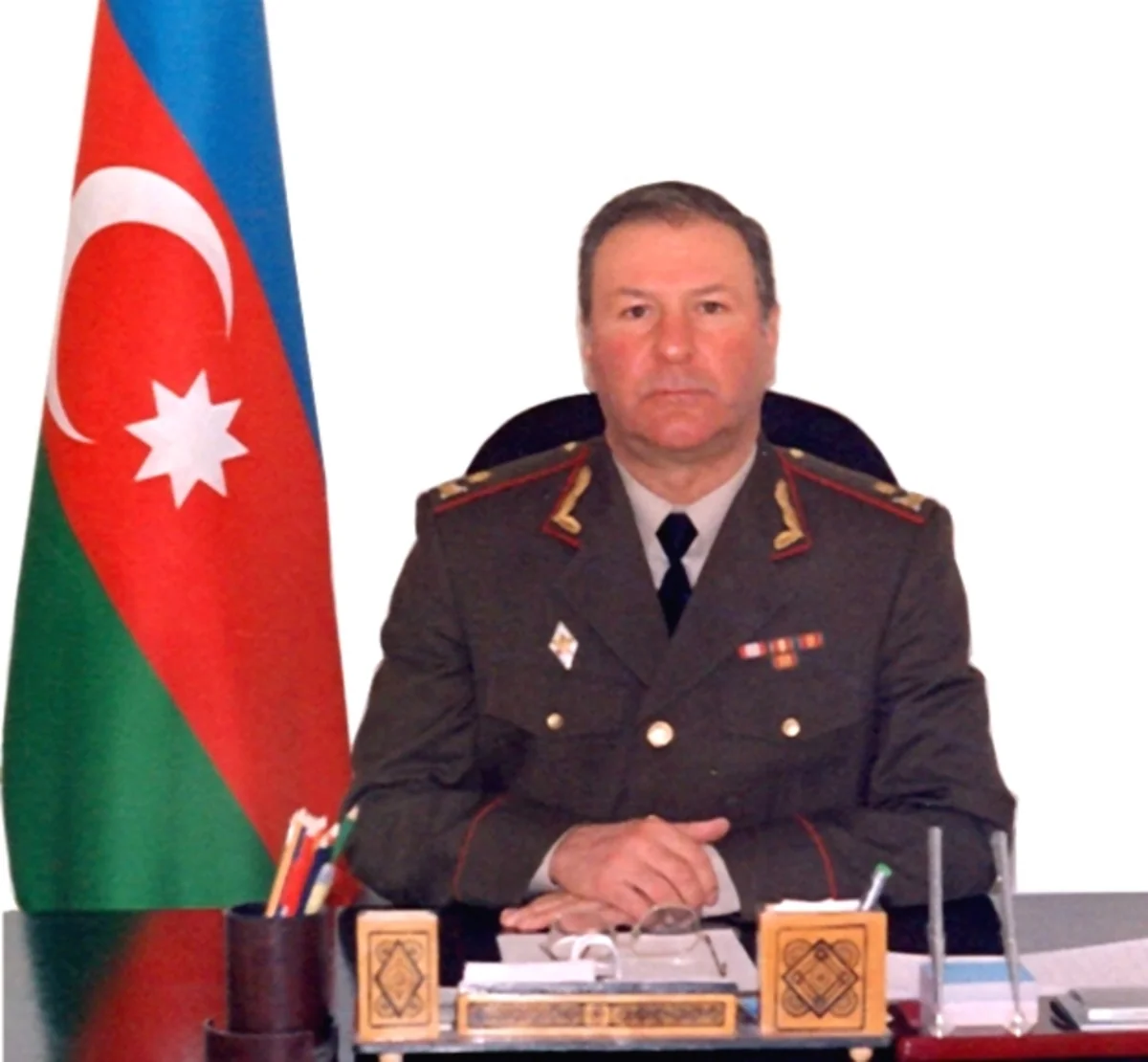 Ehtiyatda olan general-mayor vəfat edib