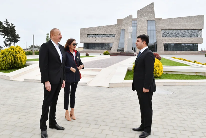 Prezident İlham Əliyev və birinci xanım Mehriban Əliyeva Neftçala rayonuna səfər ediblər
