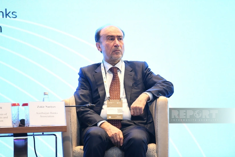 Azərbaycan bankları biznes krediti portfelini 20 %-ə yaxın artırıb