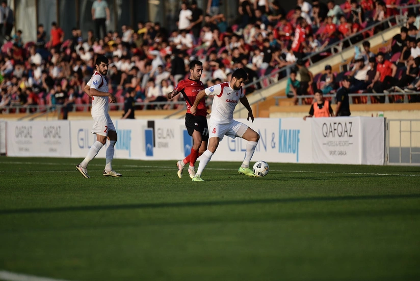 Keşlənin oyunçusu hakimi təhqir etdiyi üçün 4 oyunluq cəza alıb