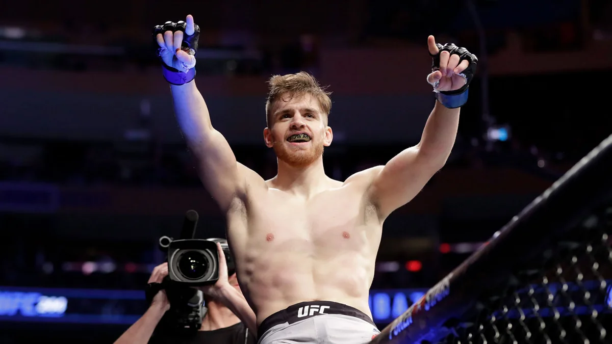 UFC punishes Armenian athlete over separatist regime’s flag