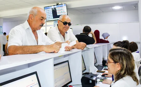 Daha üç tibb müəssisəsində elektron növbə sistemi qurulub