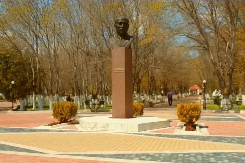 Naxçıvan Şəhər İcra Hakimiyyəti: Nəriman Nərimanovun abidəsi sökülməyib