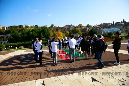 Tbilisidə Zəfər Gününə həsr olunan fləşmob keçirilib