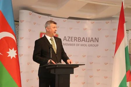 Bakıda “Təbiət möcüzələri” adlı foto-sərgi açılıb