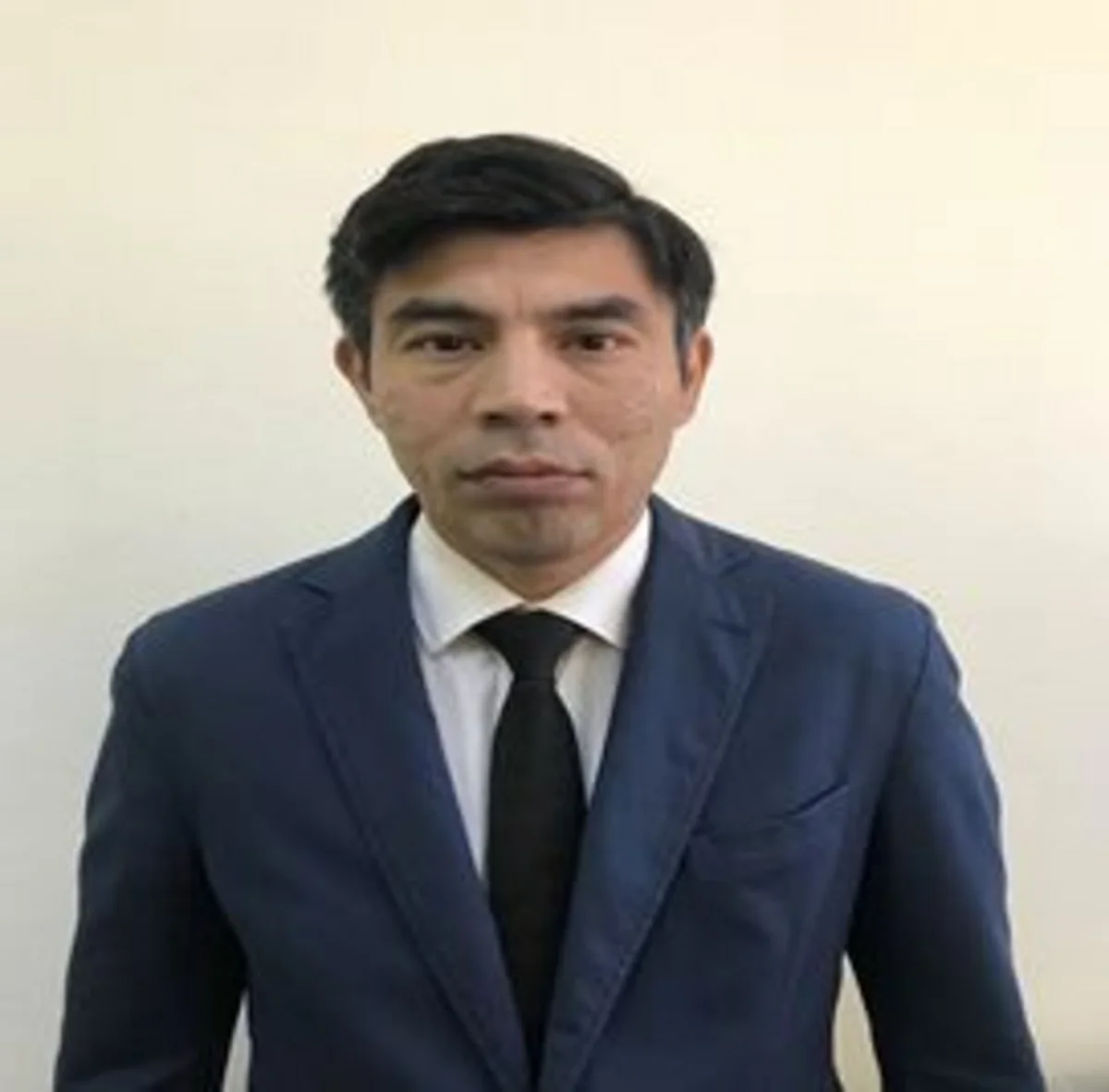 Saxta “təhlükəsizlik orqanı rəsmisi”nin məhkəməsi başlayır