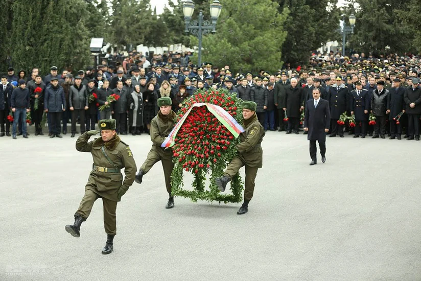 Gəncədə 20 Yanvar faciəsinin ildönümü ilə əlaqədar ümümşəhər tədbiri keçirilib