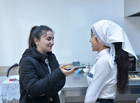 Peşə təmayüllü siniflərə mediatur təşkil olunub