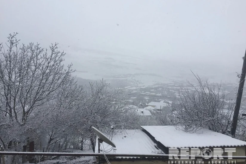 Aprelin ilk günü Lerikə qar yağıb - FOTO