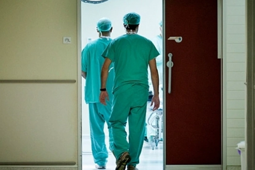 Bakıda yol-nəqliyyat hadisəsi baş verib, xəsarət alan var