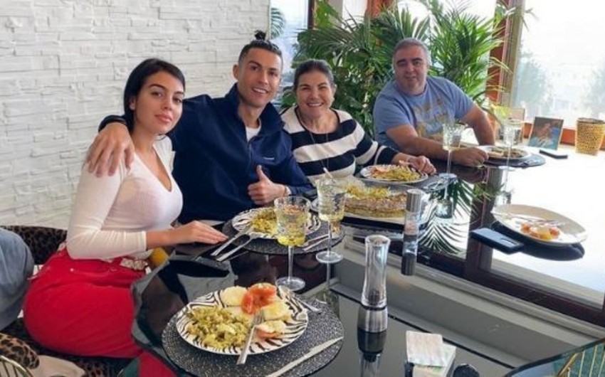 Ronaldu karantin vaxtı qardaşı oğlunun doğum gününü qeyd etdi - VİDEO