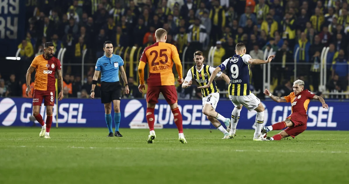 “Qalatasaray” – “Fənərbağça” görüşünün baş hakimi açıqlanıb