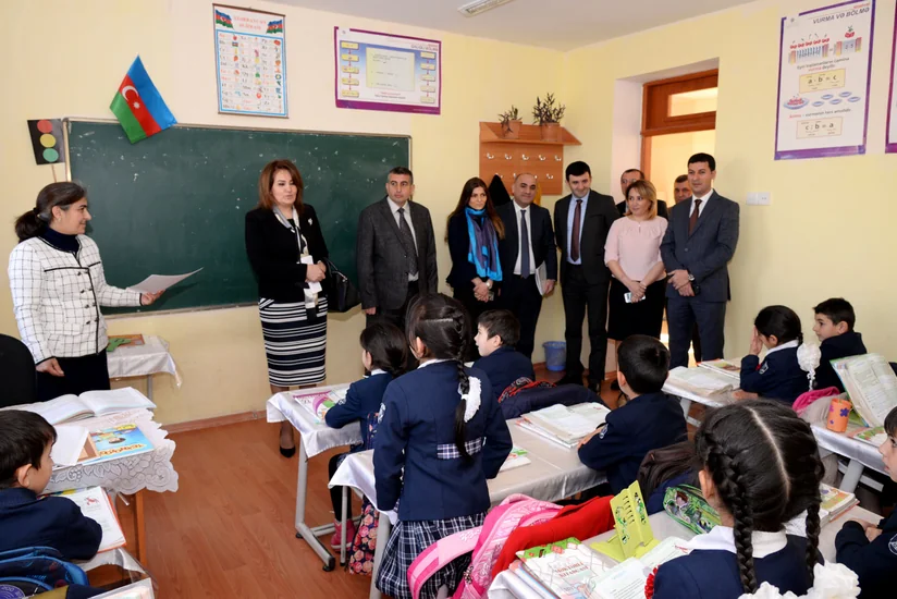 BŞTİ rəhbərliyi paytaxtın ətraf ərazilərində yerləşən məktəblərdə görüşlərə başlayıb