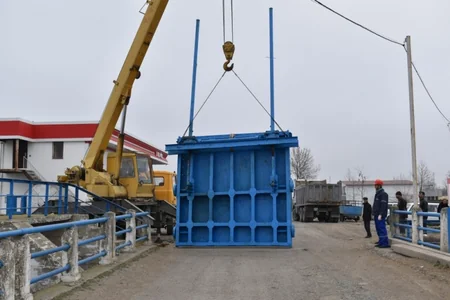 Yuxarı Qarabağ kanalında betonlama işləri aparılır