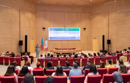 Emin Əmrullayev VIII ADA Beynəlxalq Təhsil Konfransında iştirak edib