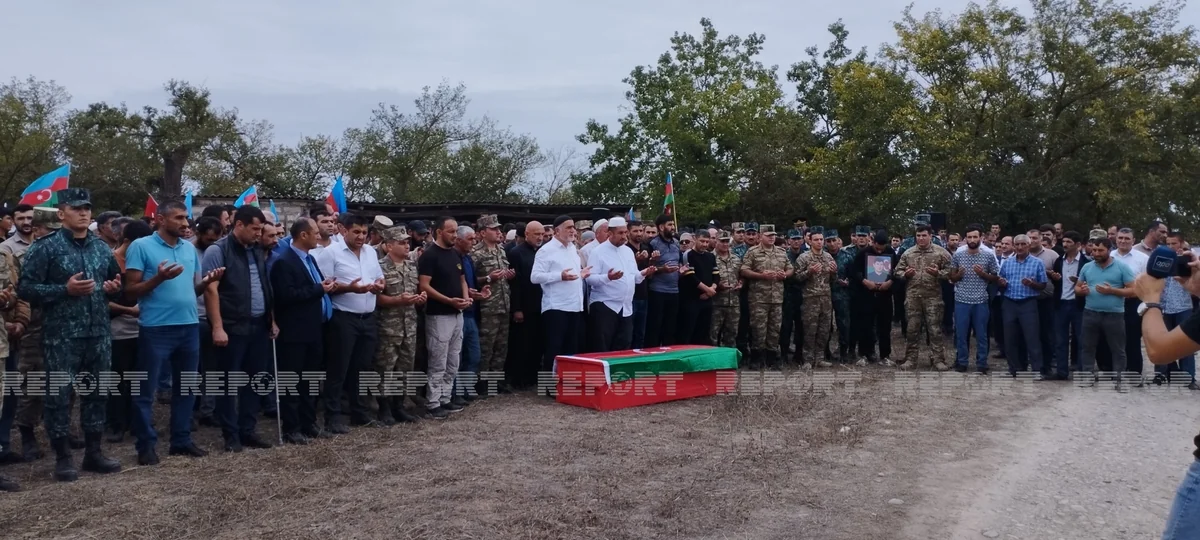 Шехид Эльнур Рустамов похоронен в Хачмазе