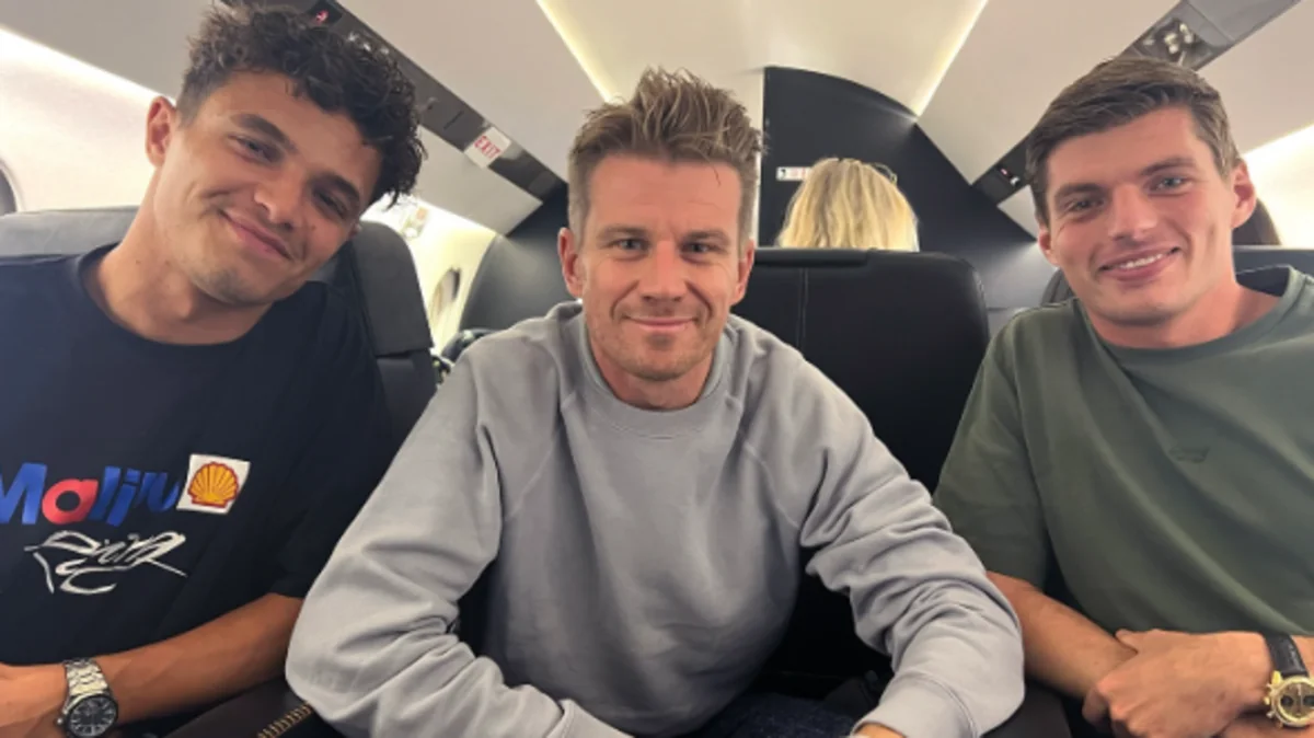 Formula 1: Maks Ferstappen Bakıya əsas rəqibi ilə birlikdə gəlib