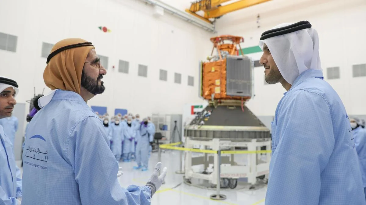 На орбиту выведен первый арабский спутник