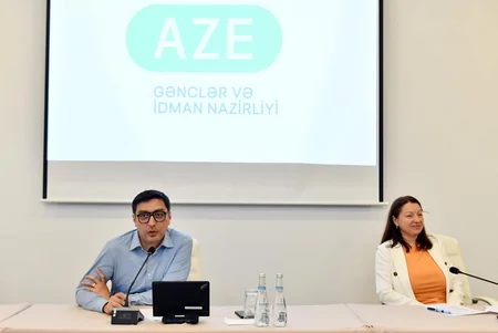 Nazir beynəlxalq turnirlərdə Azərbaycanı uğurla təmsil etmiş idmançılarla görüşüb