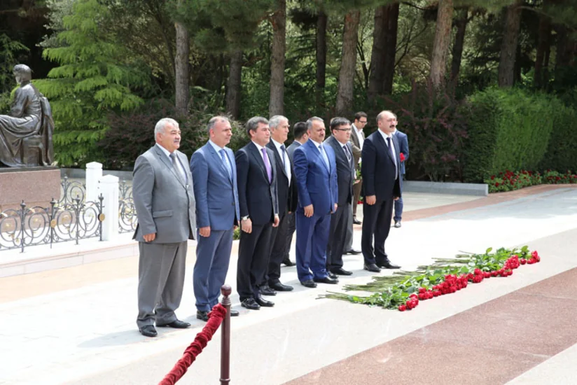 ​SOCAR və “Uzbekneftegaz” arasında əməkdaşlığın gücləndirilməsinə dair razılıq əldə edilib