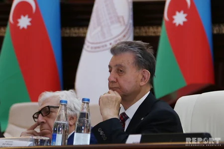 Ağamusa Axundovun 85 illik yubileyinə həsr olunmuş beynəlxalq konfrans keçirilir