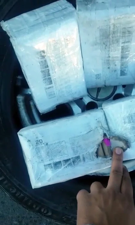 Gürcüstandan Azərbaycana gətirilən 3 840 ədəd pirotexniki vasitə aşkar edilib - VİDEO