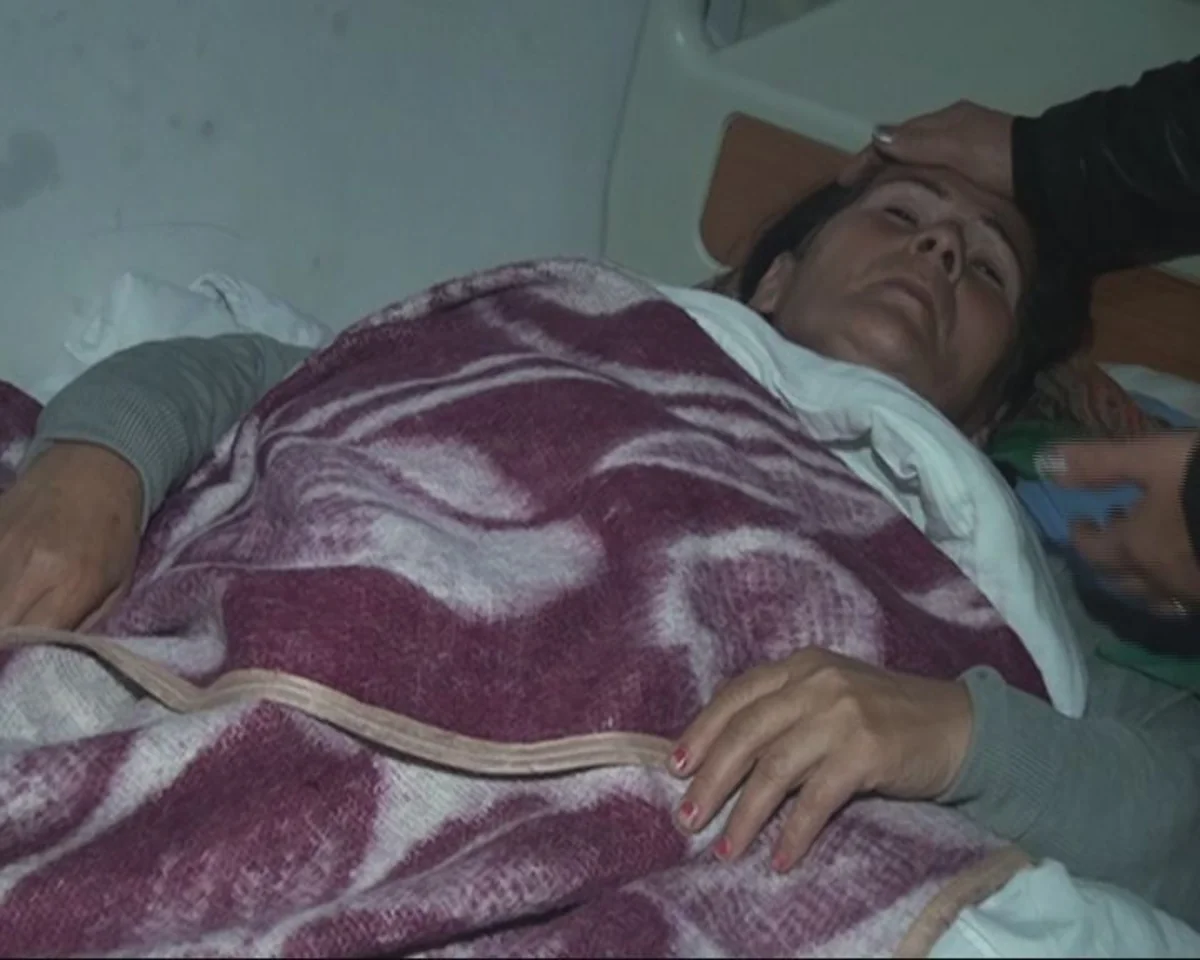 ​Azərbaycanda qonşular arasında kütləvi davada yaşlı qadın xəsarət alıb - FOTO
