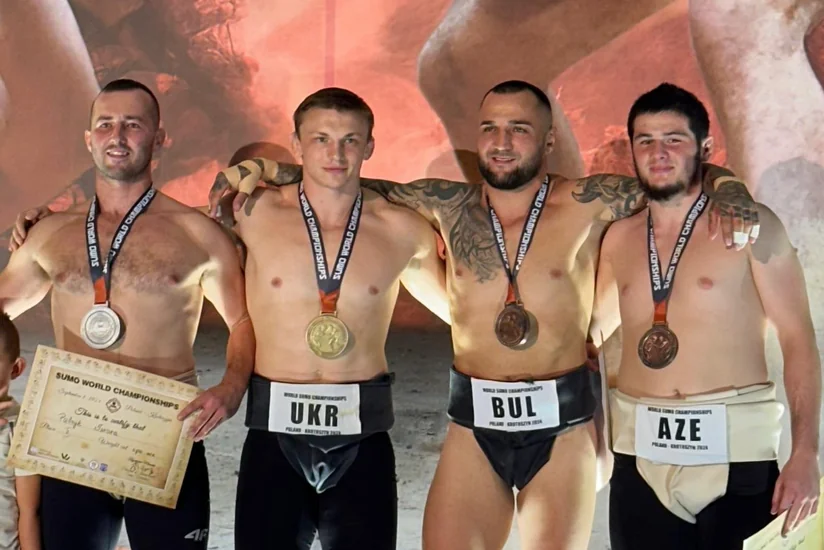 Azərbaycanın sumo güləşçiləri dünya çempionatında üç medal qazanıblar