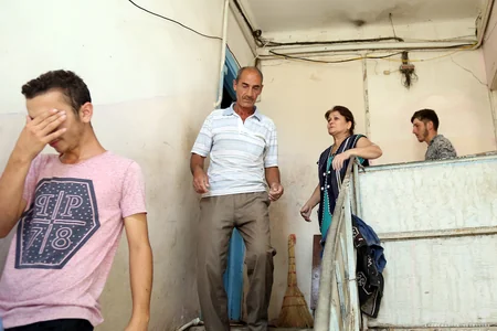 Bakıda evləri yanan məcburi köçkünlər: “Hələ gözləyirik” - FOTOREPORTAJ