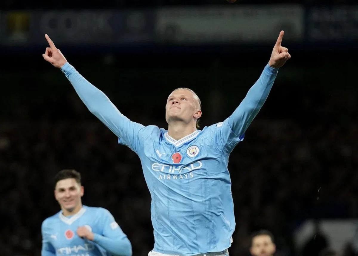 Erlinq Holann Premyer Liqanın tarixinə düşüb