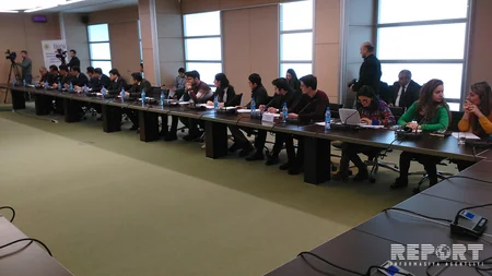Bakıda beynalxalq ticarət sövdələşmələri ilə bağlı seminar keçirilir - FOTO