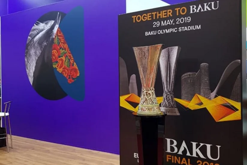 UEFA Avropa Liqasının kuboku Moskvada sərgilənir