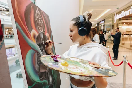 A canvas of collaboration: Indian motifs come alive at Azerbaijani Painting Workshop