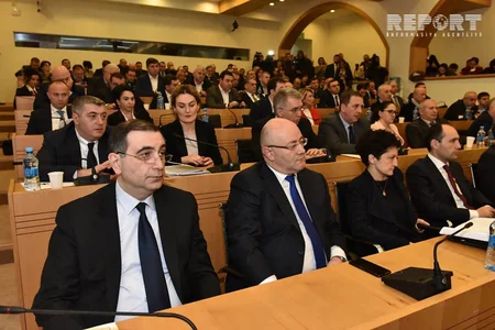 Gürcüstan parlamenti hökumətin yeni tərkibini təsdiq edib