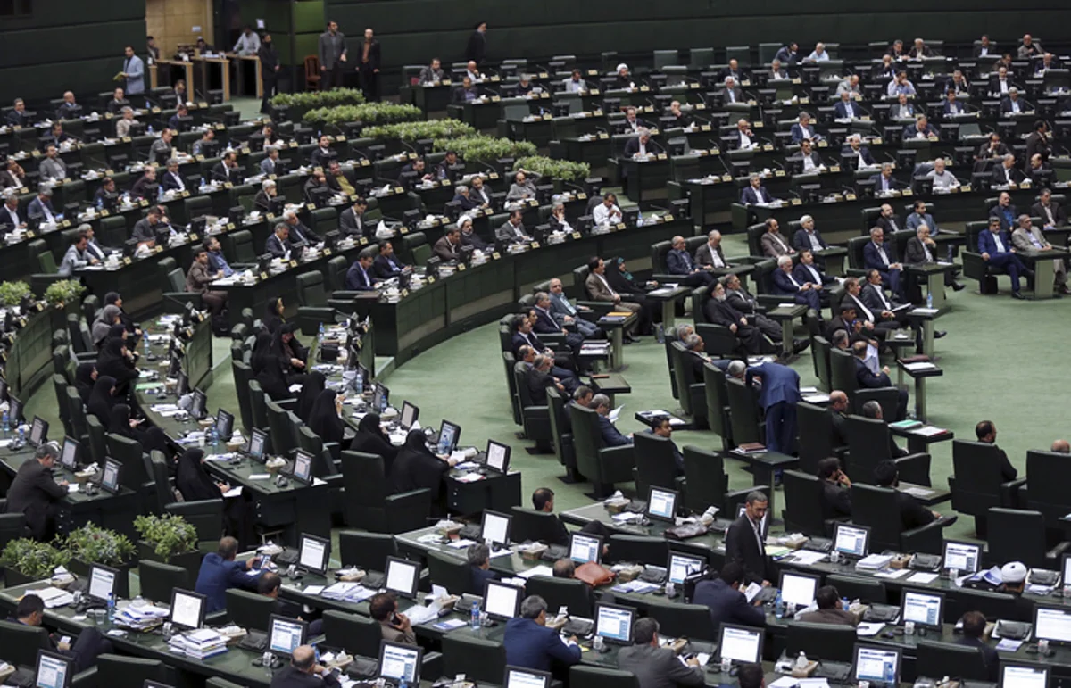 Iranian parliament adopts bill replacing death penalty for drug offenders