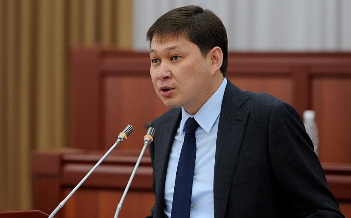 Bişkekdə aksiyaçılar sabiq baş naziri həbsdən azad ediblər