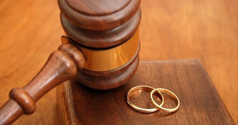 Azerbaijan reports slight decline in divorces among families with children under 18