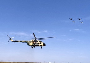 Military pilots conduct training flights in Azerbaijan