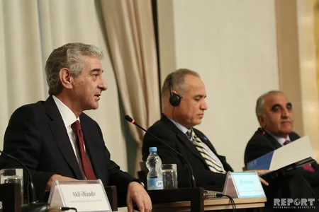 Əli Əhmədov: Dünya əhalisinin bir milyarda yaxını aclıqdan əziyyət çəkir