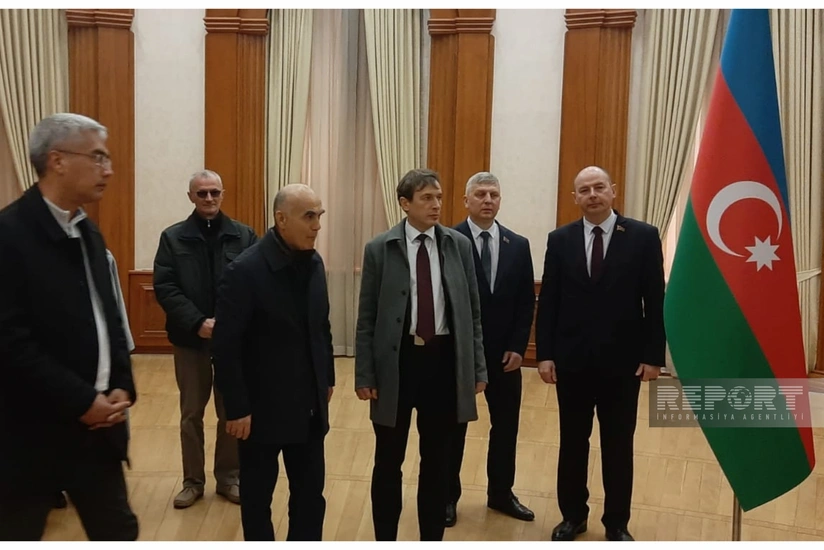 Beynəlxalq müşahidəçilər Xankəndidə səsvermə prosesini izləyiblər