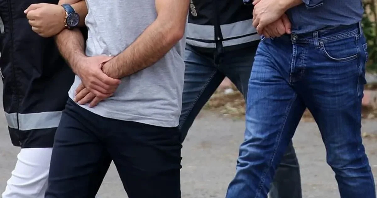 Major crackdown on arms smuggling in Türkiye: nearly 3,000 weapons seized
