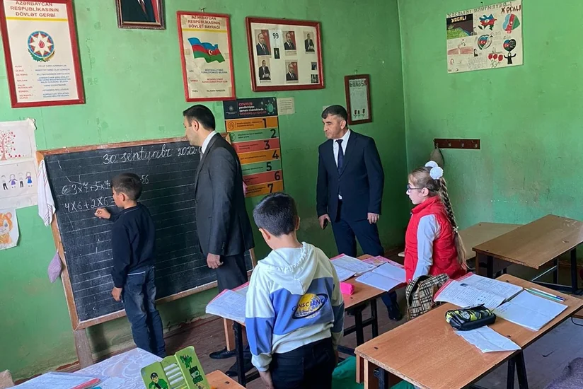 В Гедабеке директору школы пришлось объясняться после обнаружения недочетов