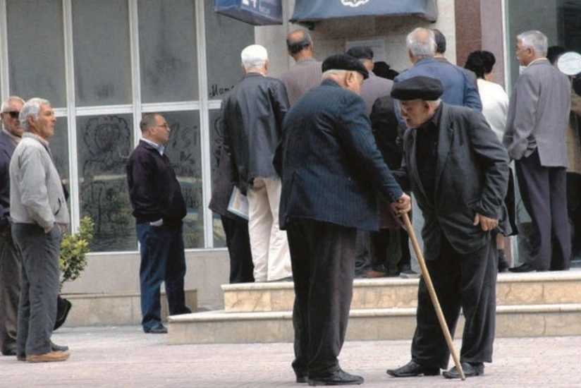 Nazirlik pensiya yaş həddinin yüksək olması fikrinə münasibət bildirib