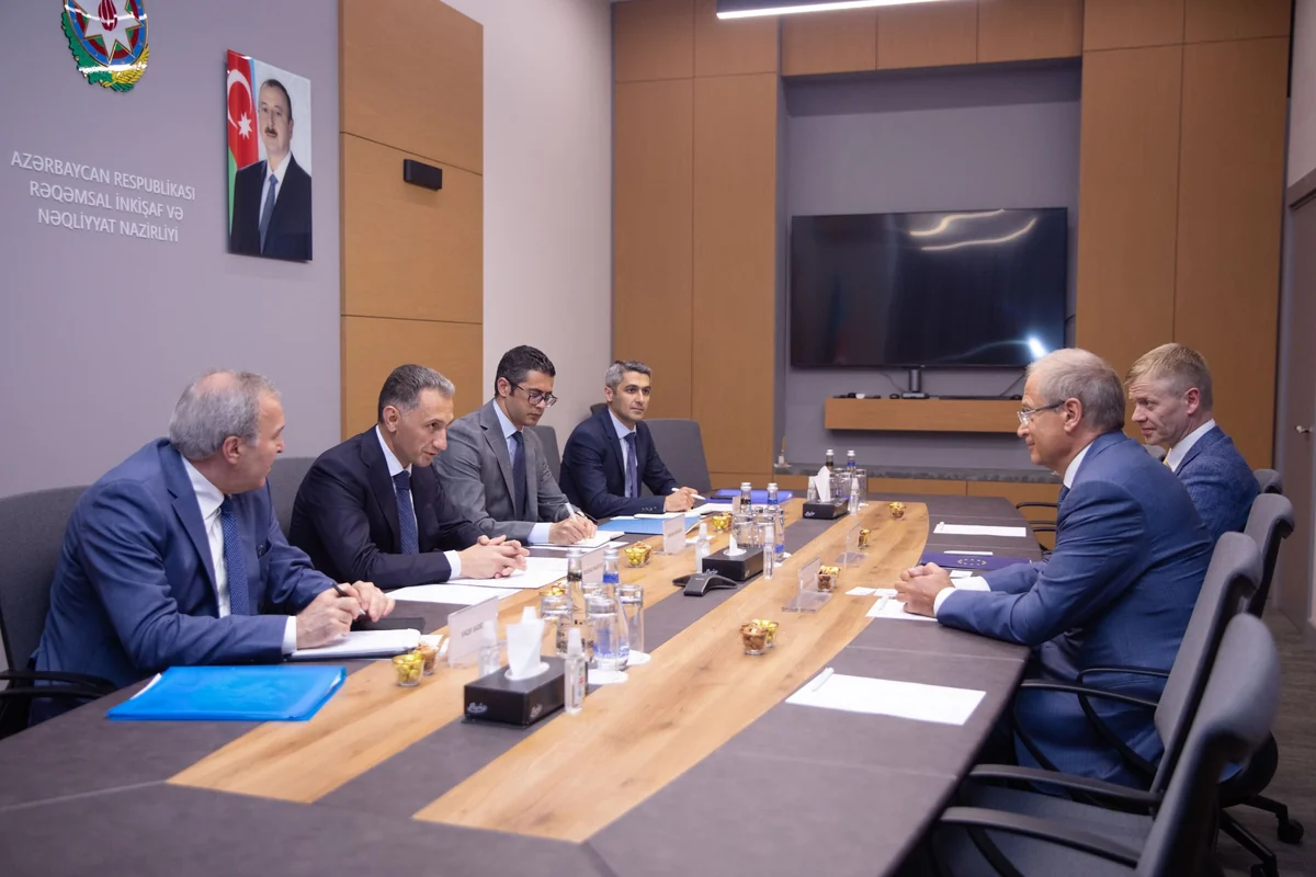 Rəqəmsal inkişaf və nəqliyyat naziri Avropa Parlamenti komitəsinin sədr müavini ilə görüşüb