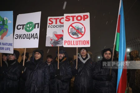 На дороге Ханкенди-Лачын продолжается акция протеста экоактивистов