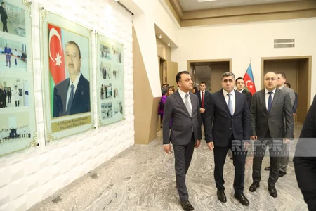 “Yeni klinika”da Heydər Əliyev İlinə həsr olunan tədbir keçirilib