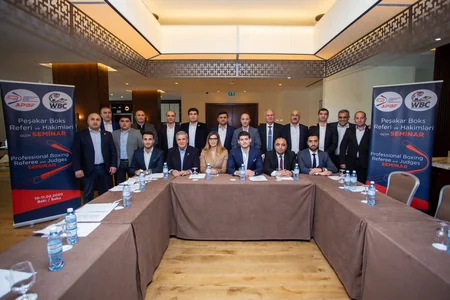 Azərbaycan Peşəkar Boks Federasiyası ölkədə ilk dəfə WBC ilə təlimlər təşkil etdi - VİDEO